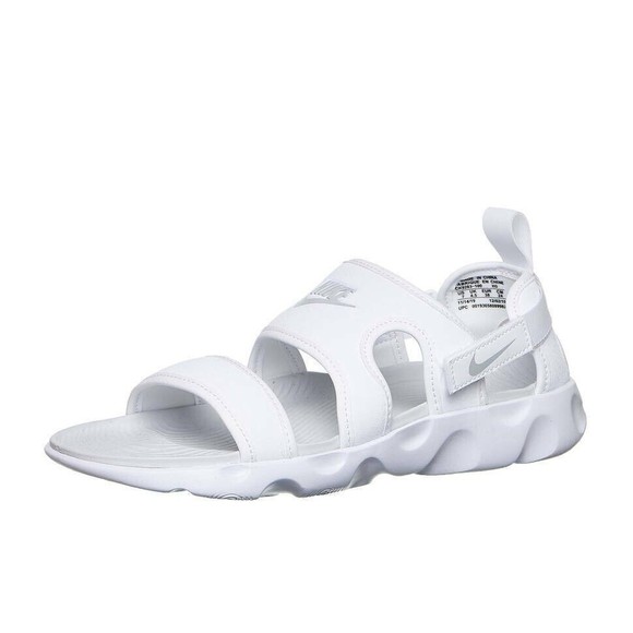 Nike Shoes - Nike Owaysis White Pure Platinum Women's 9 Sandal Shoes Sporty Streetwear